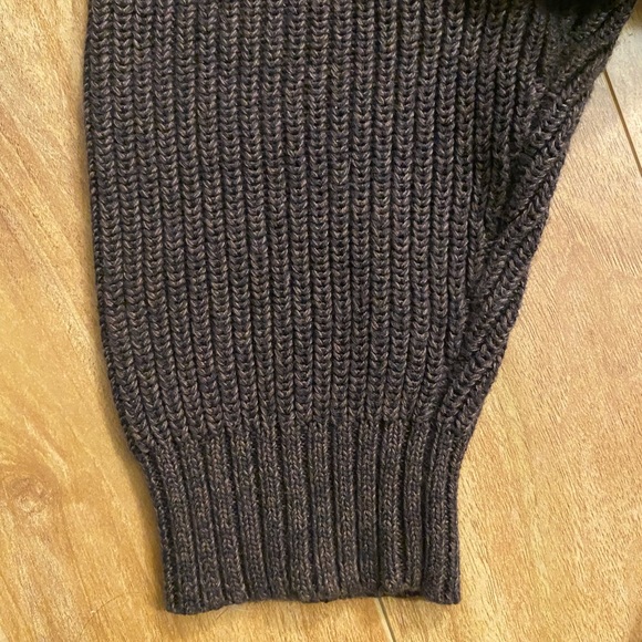 Eddie Bauer Pull-Over (100% Cotton) - Picture 6 of 12